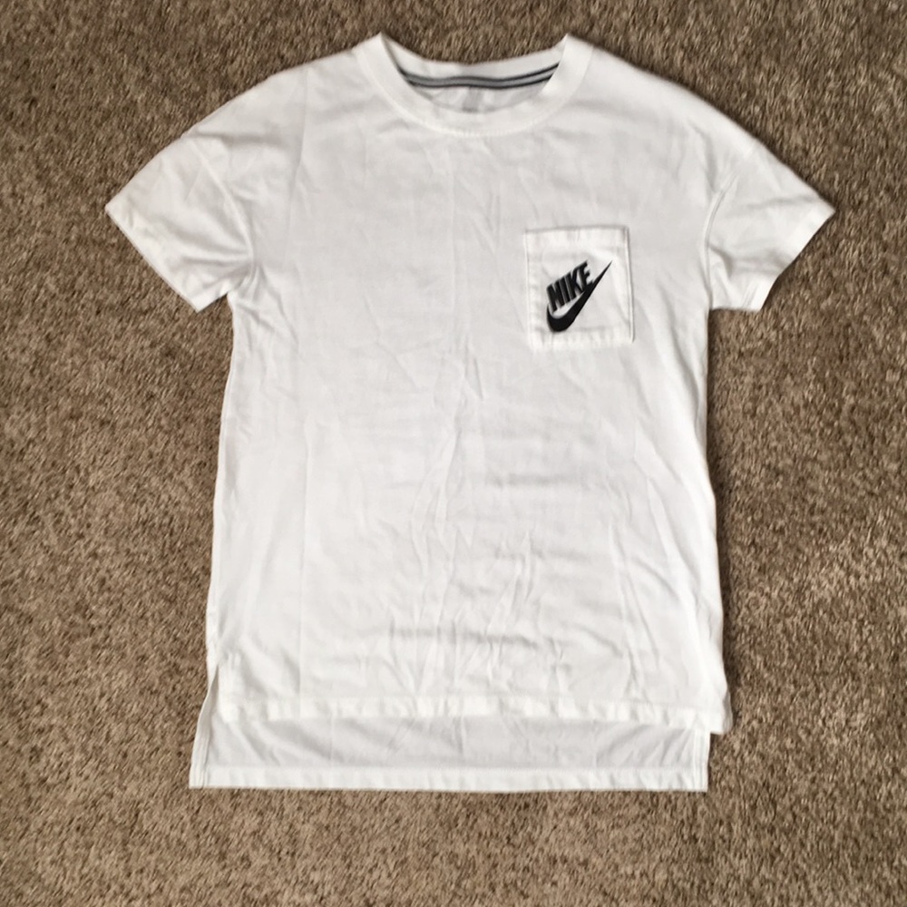 Juniors XS NIKE T-shirt